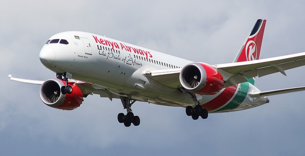 KQ PLANE 2.jpg