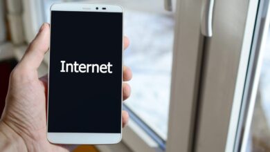 Vecteezy a person sees a white inscription on a black smartphone 12838003 1 scaled.jpg