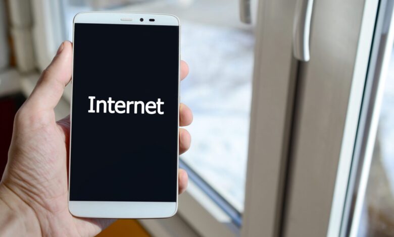 Vecteezy a person sees a white inscription on a black smartphone 12838003 1 scaled.jpg